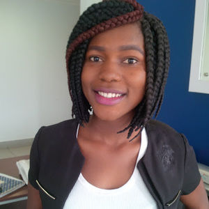 Meet your Posher, Christiana